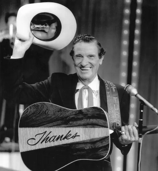 Ernest Tubb says goodnight and thanks