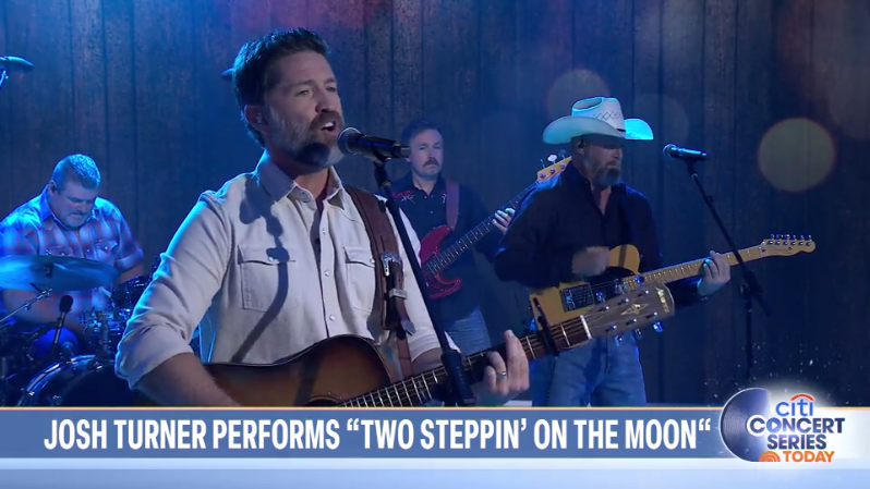 Josh Turner Performs Live on Today Show