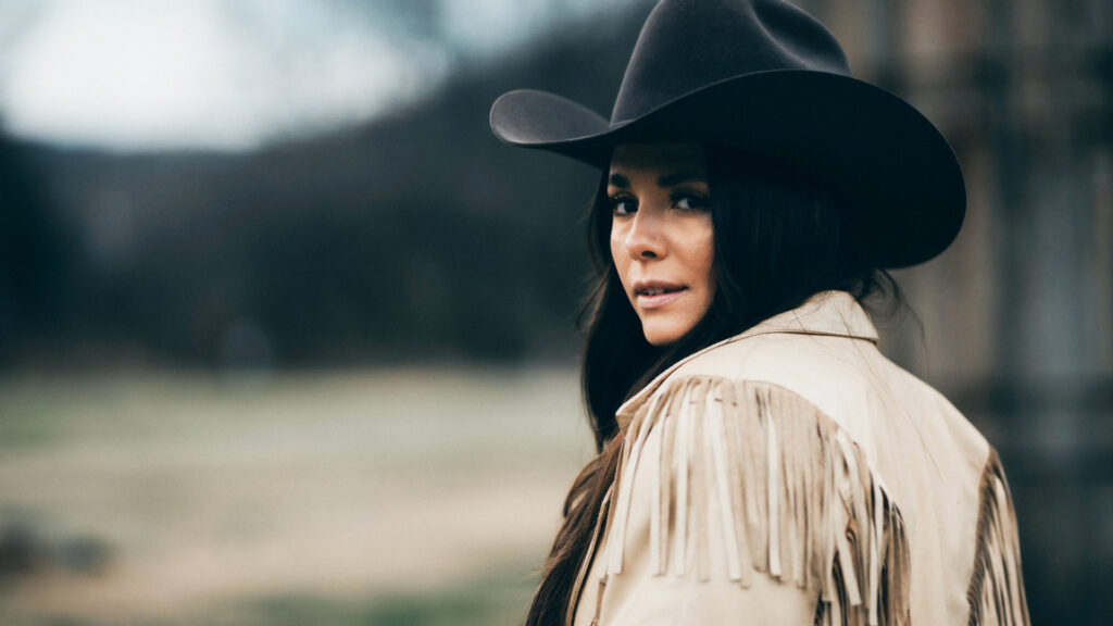 Kylie Frey Announced as Texas Roadhouse’s July Artist of the Month and Debuts New Video – Country Music News Blog