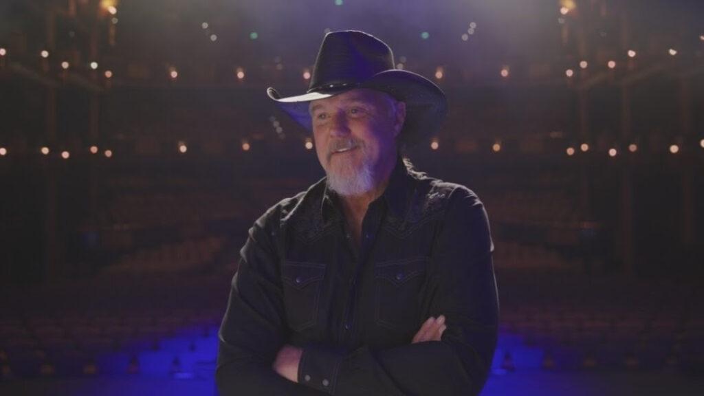 Behind the Music With Trace Adkins
